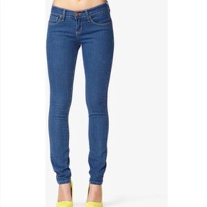 💕SALE💕 Forever 21 skinny denim blue jeans 👖